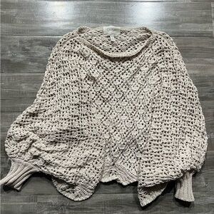Jessica Simpson Open Knit Cream Poncho